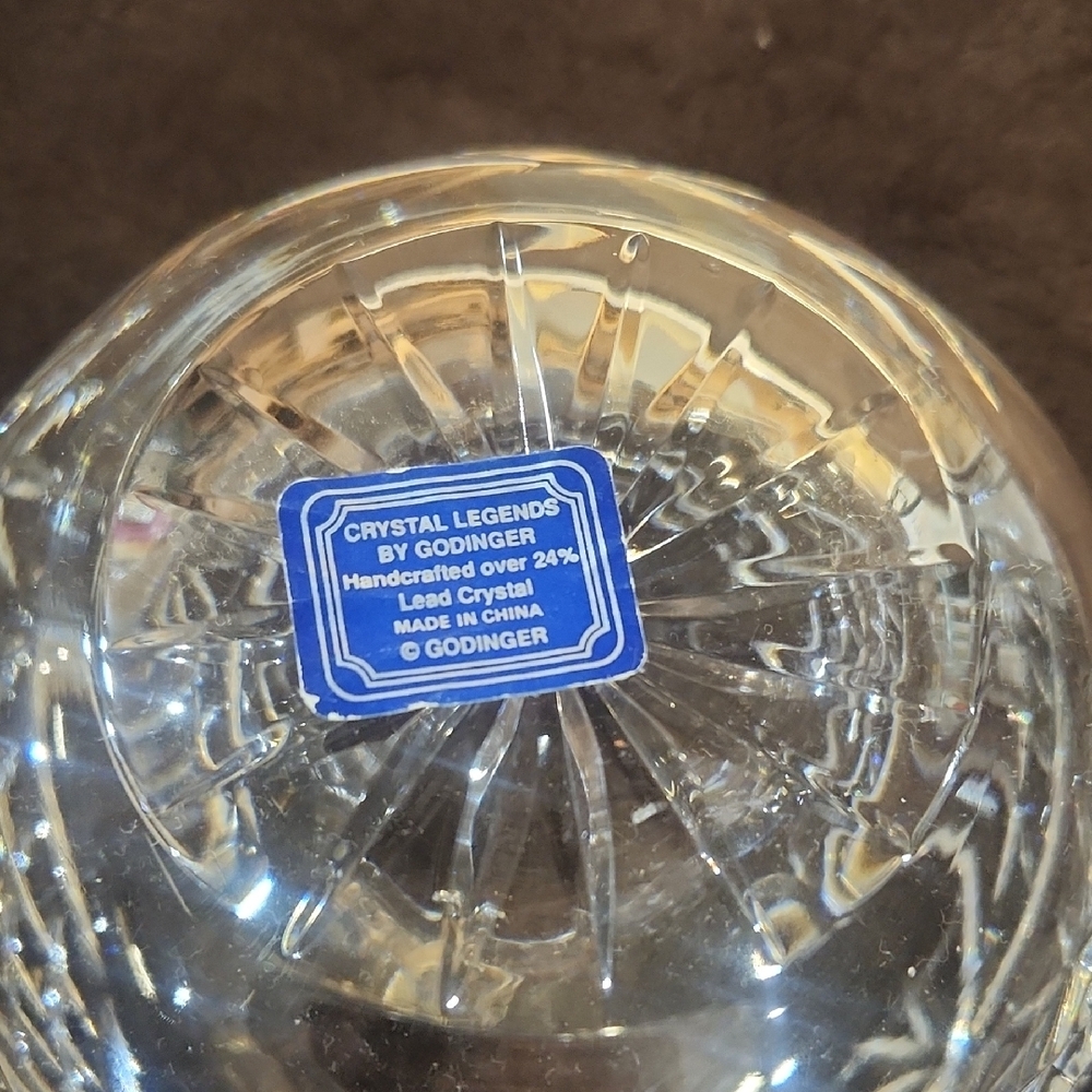 Godinger Crystal Legends Glass Bowl - Picture 3 of 4